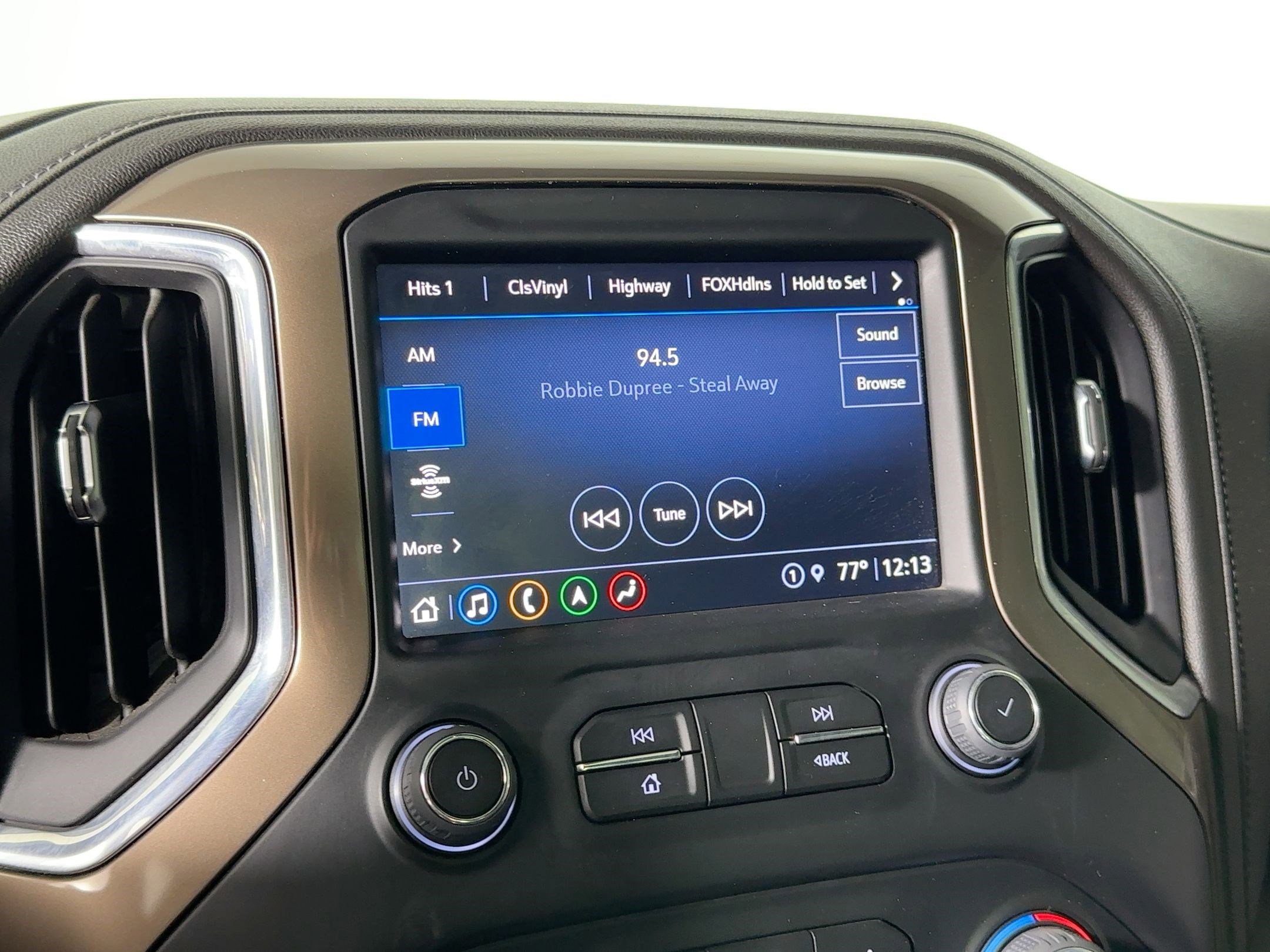 Used 2023 Chevrolet Silverado 2500 High Country w/ Z71 Off-Road Package image 22