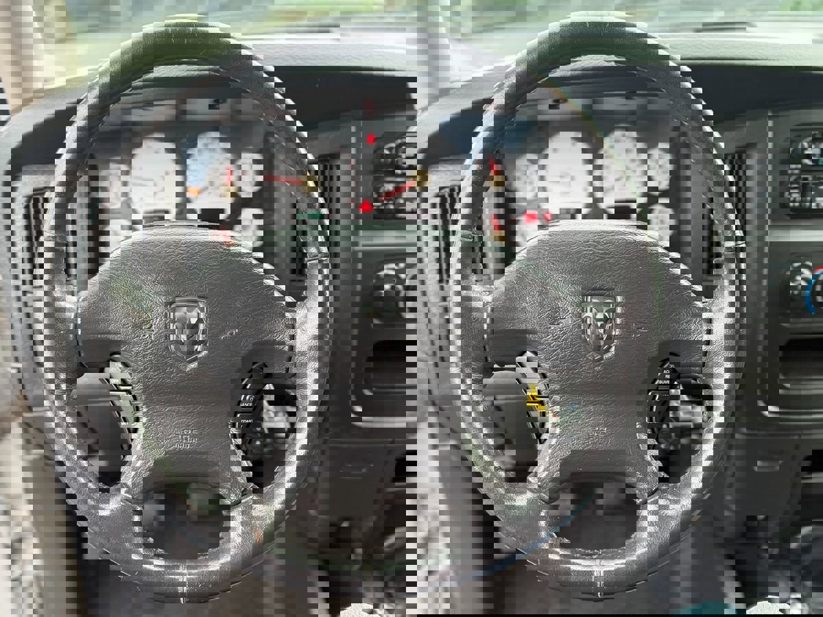 Used 2003 Dodge Ram 3500 Truck SLT image 11