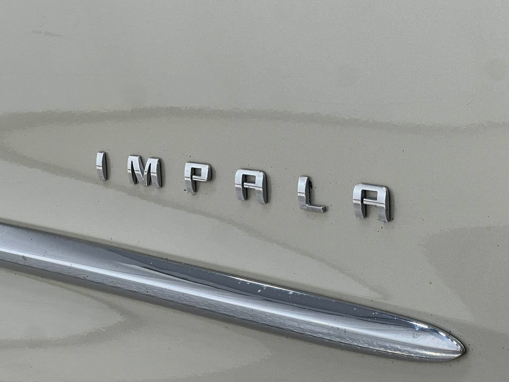 Used 2015 Chevrolet Impala LTZ FWD image 40