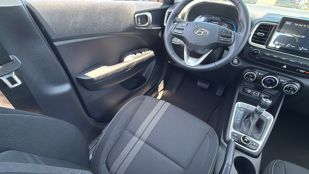 New 2026 Hyundai Venue SEL FWD image 14
