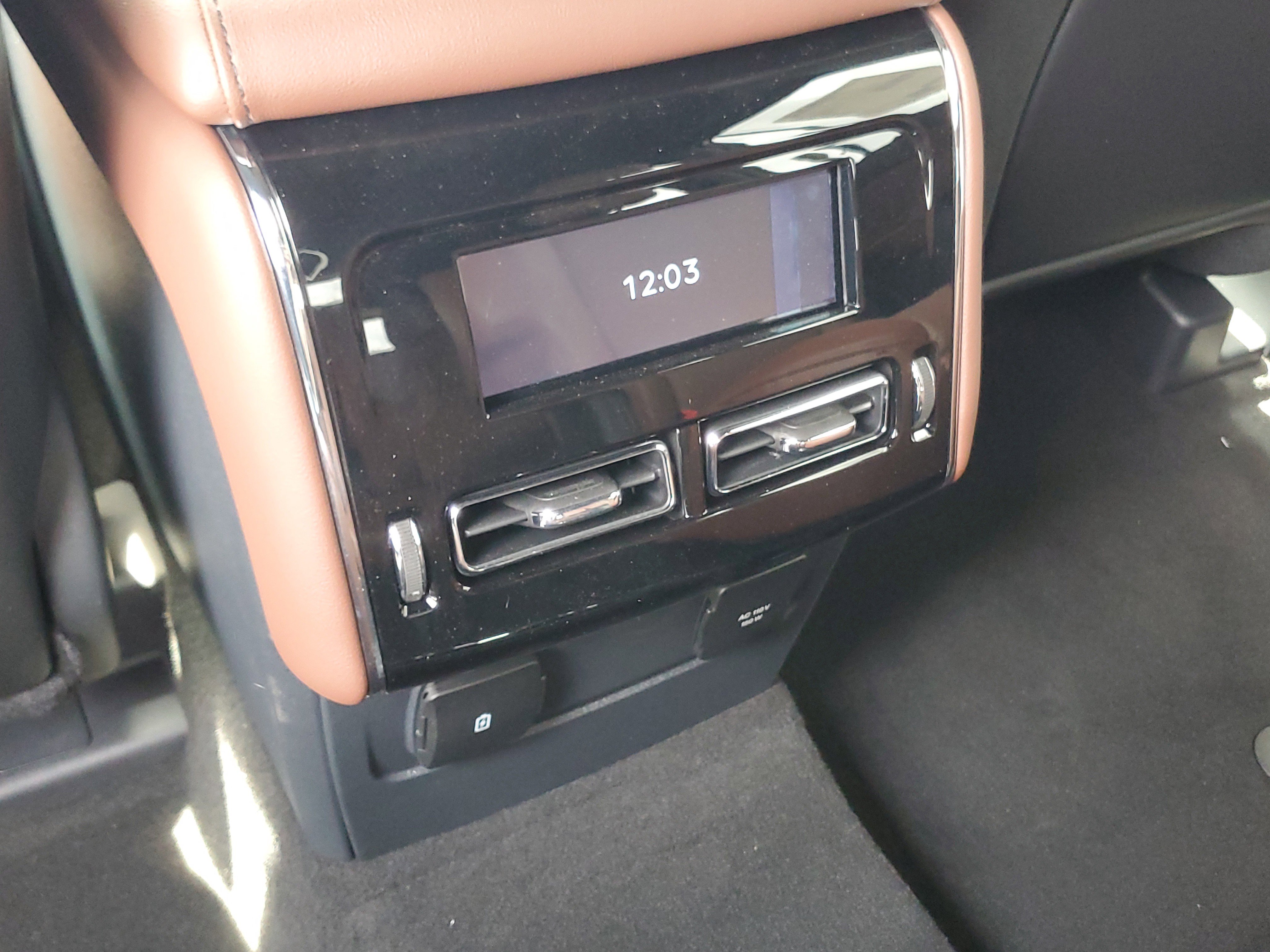 New 2026 Lincoln Aviator Reserve AWD/4WD image 24