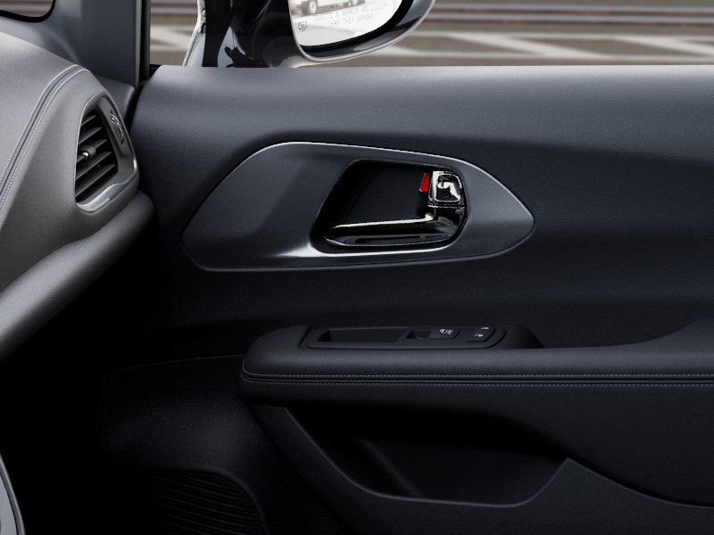 New 2026 Chrysler Pacifica Select image 26