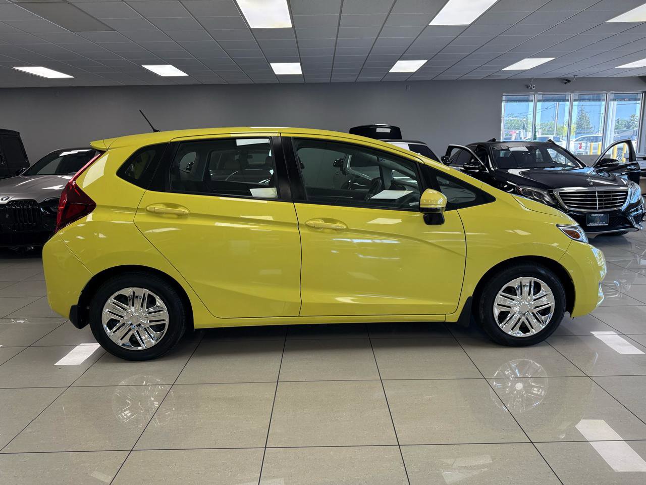 Used 2015 Honda Fit LX image 7