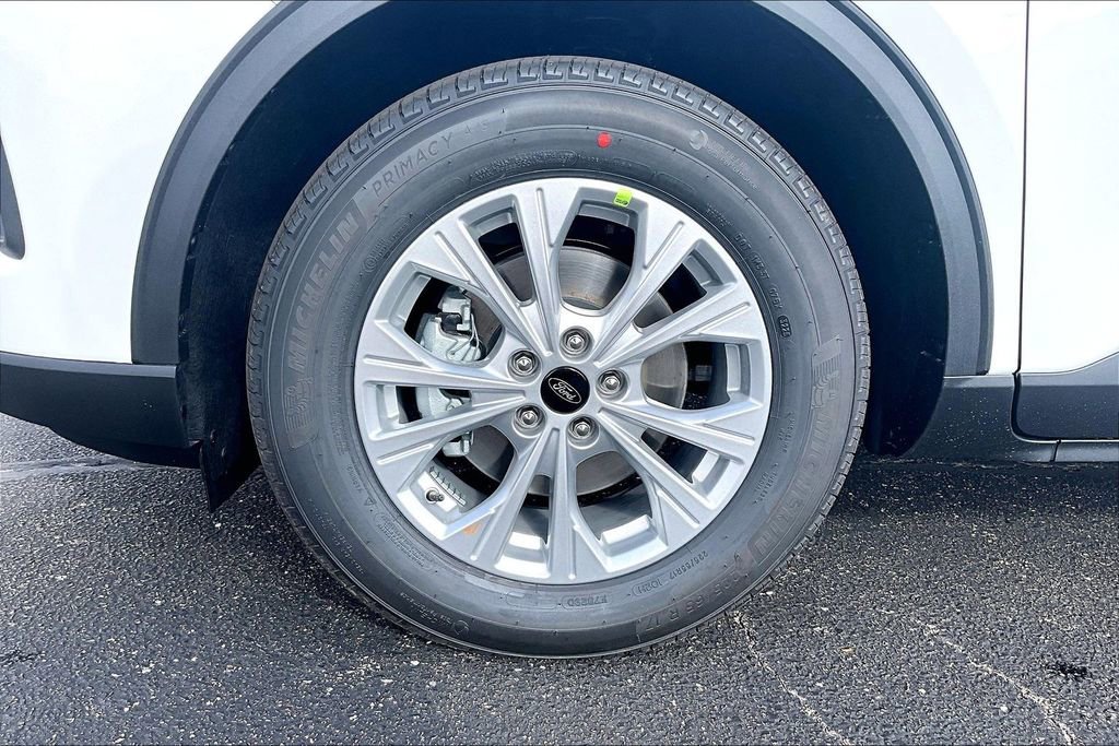 New 2026 Ford Escape Active image 12