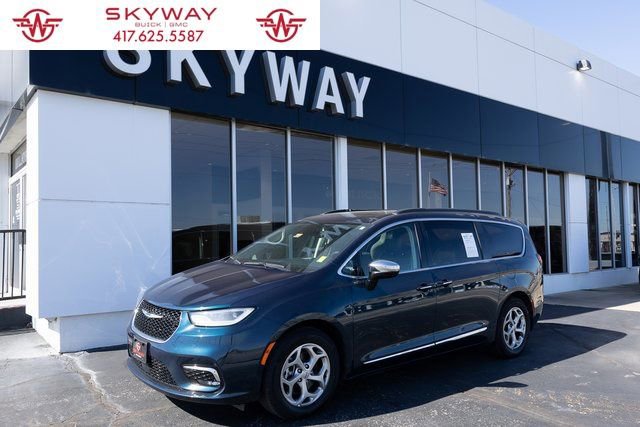 Used 2023 Chrysler Pacifica Limited
