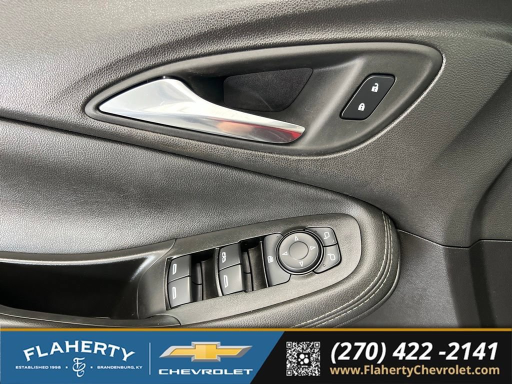 Used 2023 Buick Encore GX Preferred w/ Cold Weather Comfort Package AWD/4WD image 20