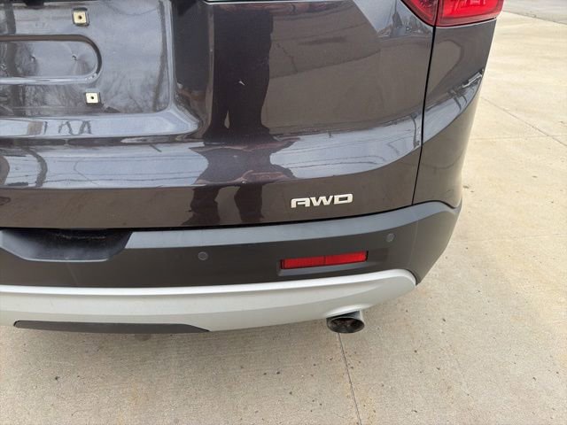 Used 2017 GMC Acadia SLE w/ Driver Alert Package I image 15