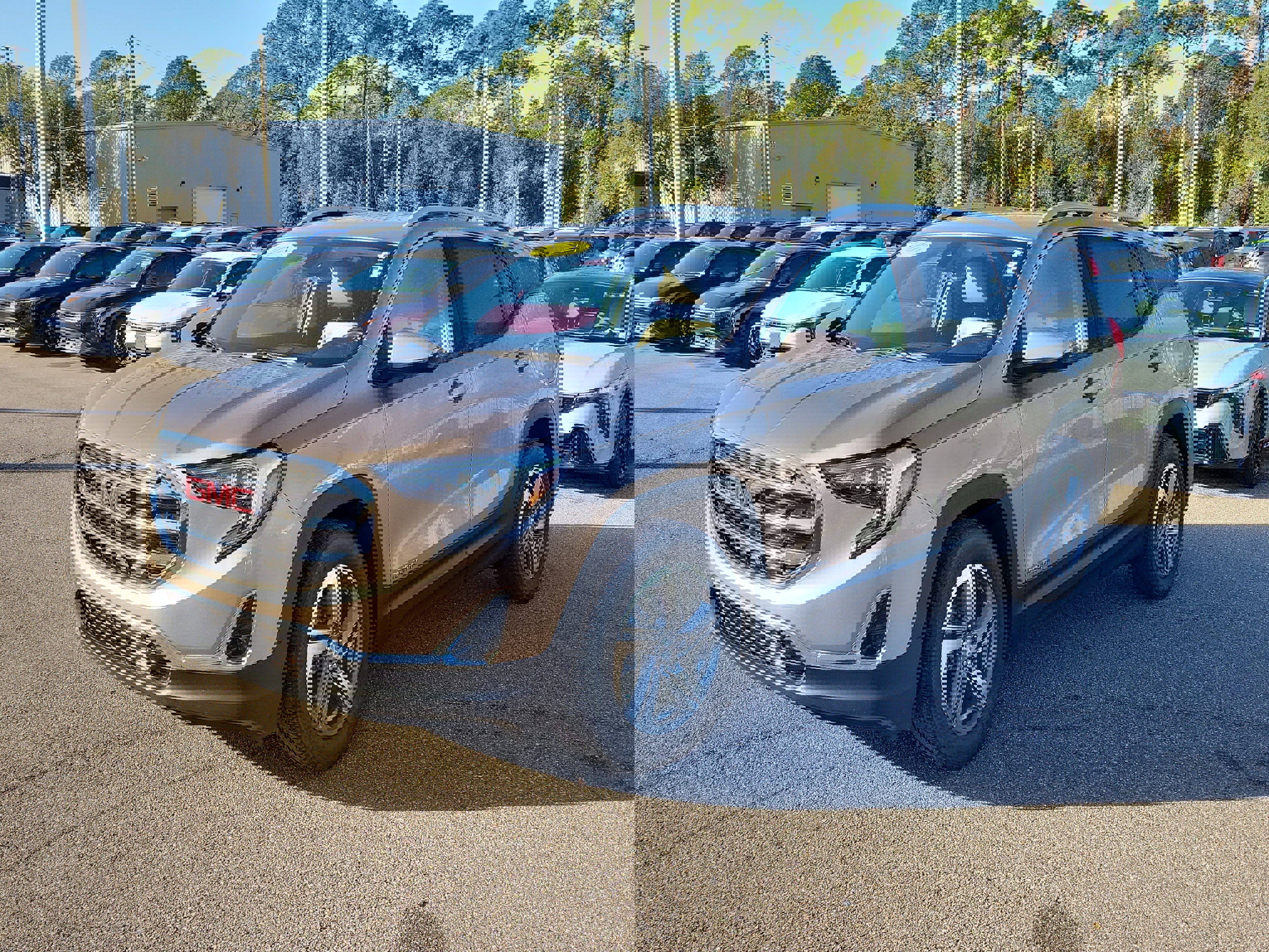 Used 2018 GMC Terrain SLT w/ Preferred Package image 3