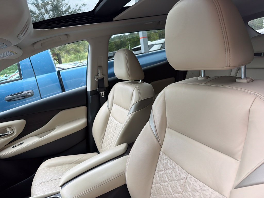 Used 2022 Nissan Murano Platinum w/ Cargo Package AWD/4WD image 10
