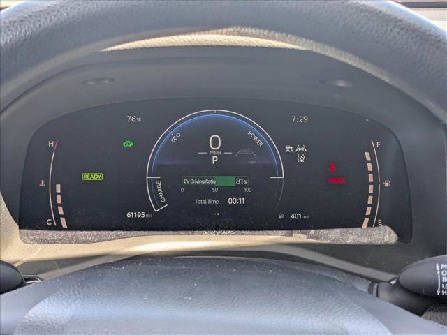 Used 2025 Toyota Camry LE FWD image 15
