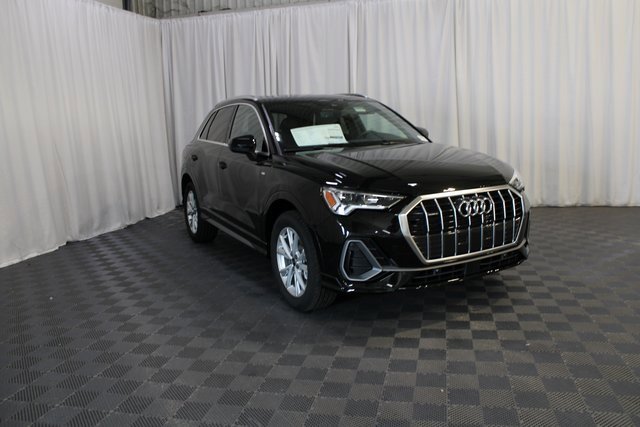New 2025 Audi Q3 2.0T Premium image 30