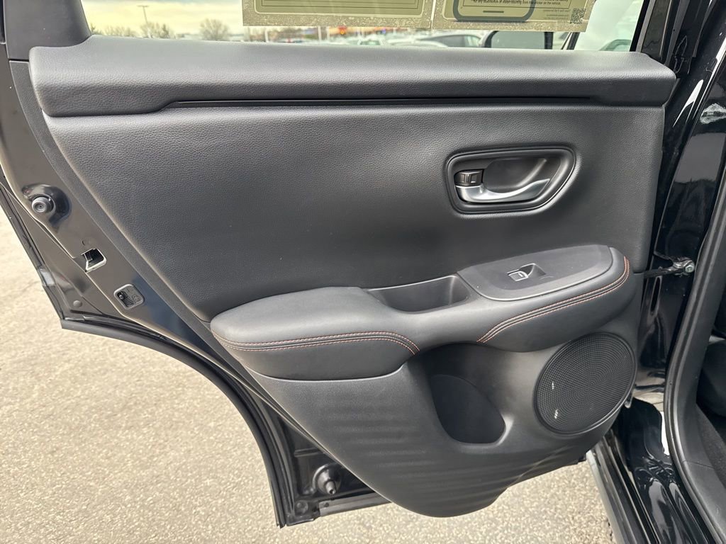 Used 2025 Honda HR-V Sport image 31