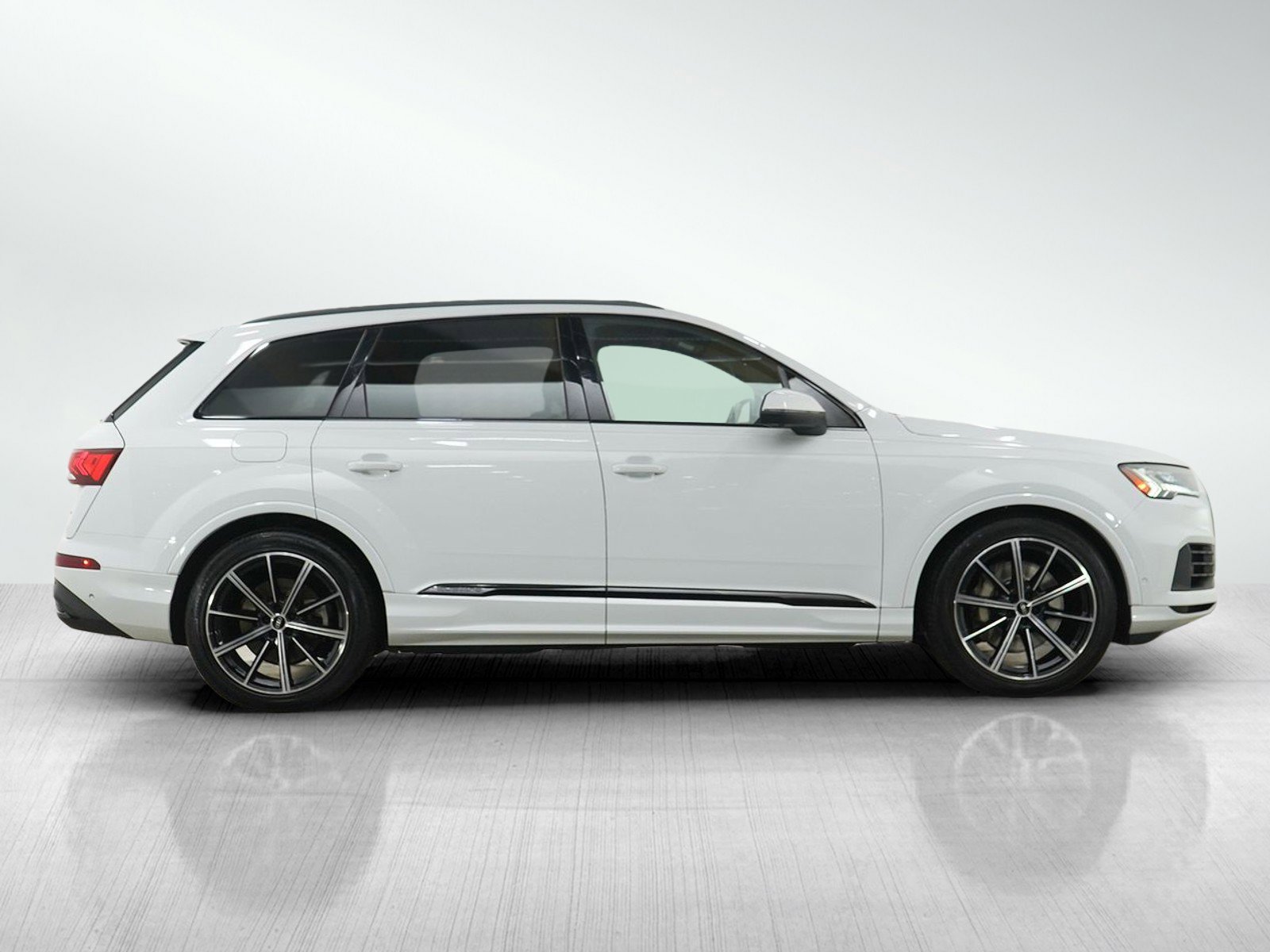 Used 2021 Audi Q7 3.0T Prestige image 6