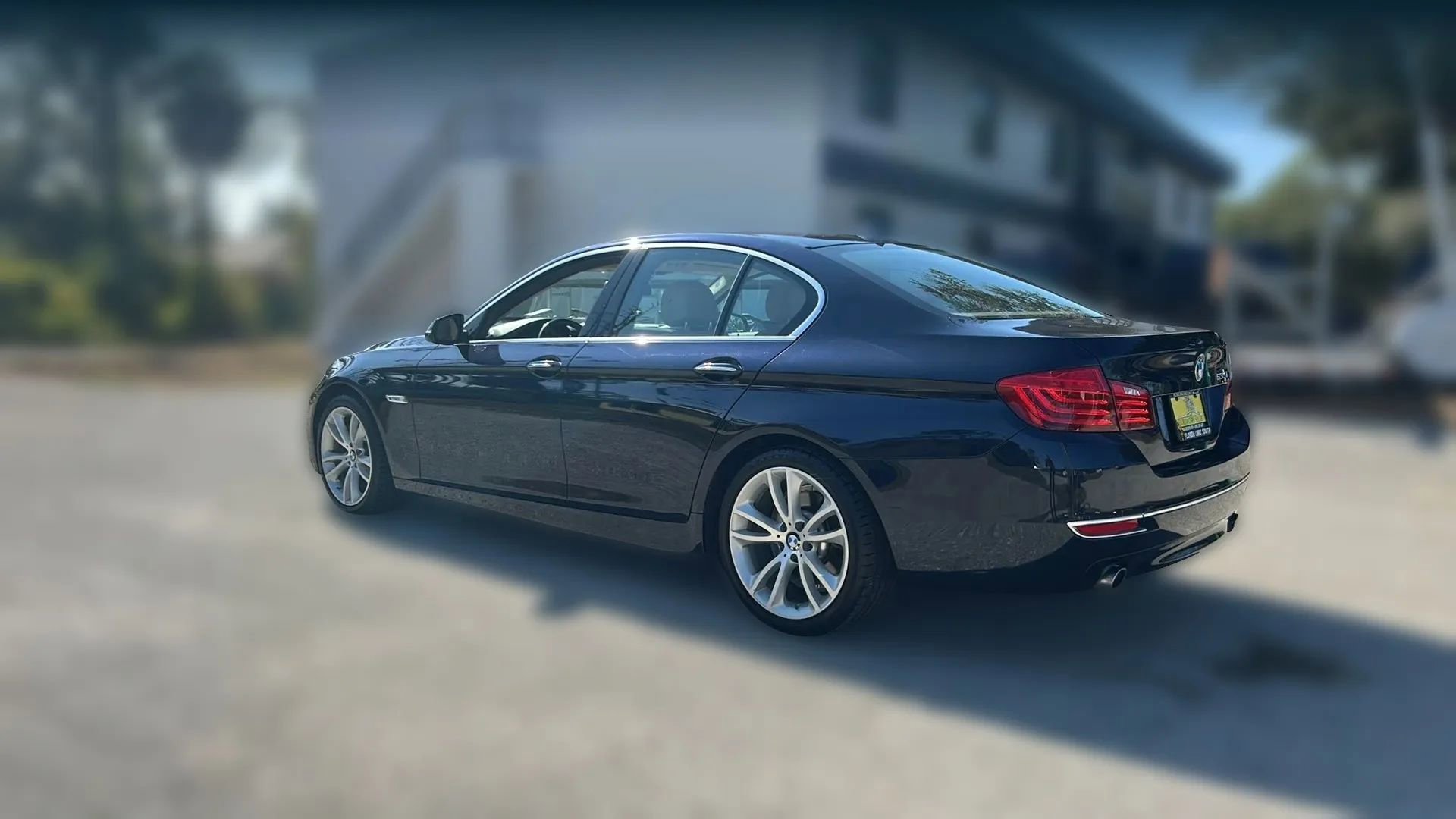 Used 2016 BMW 535i Sedan w/ Luxury Line image 5