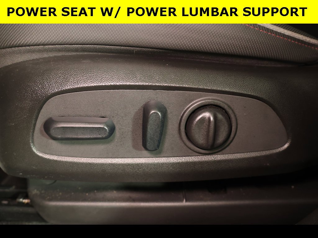 Used 2023 Chevrolet TrailBlazer RS w/ Sun and Liftgate Package image 9