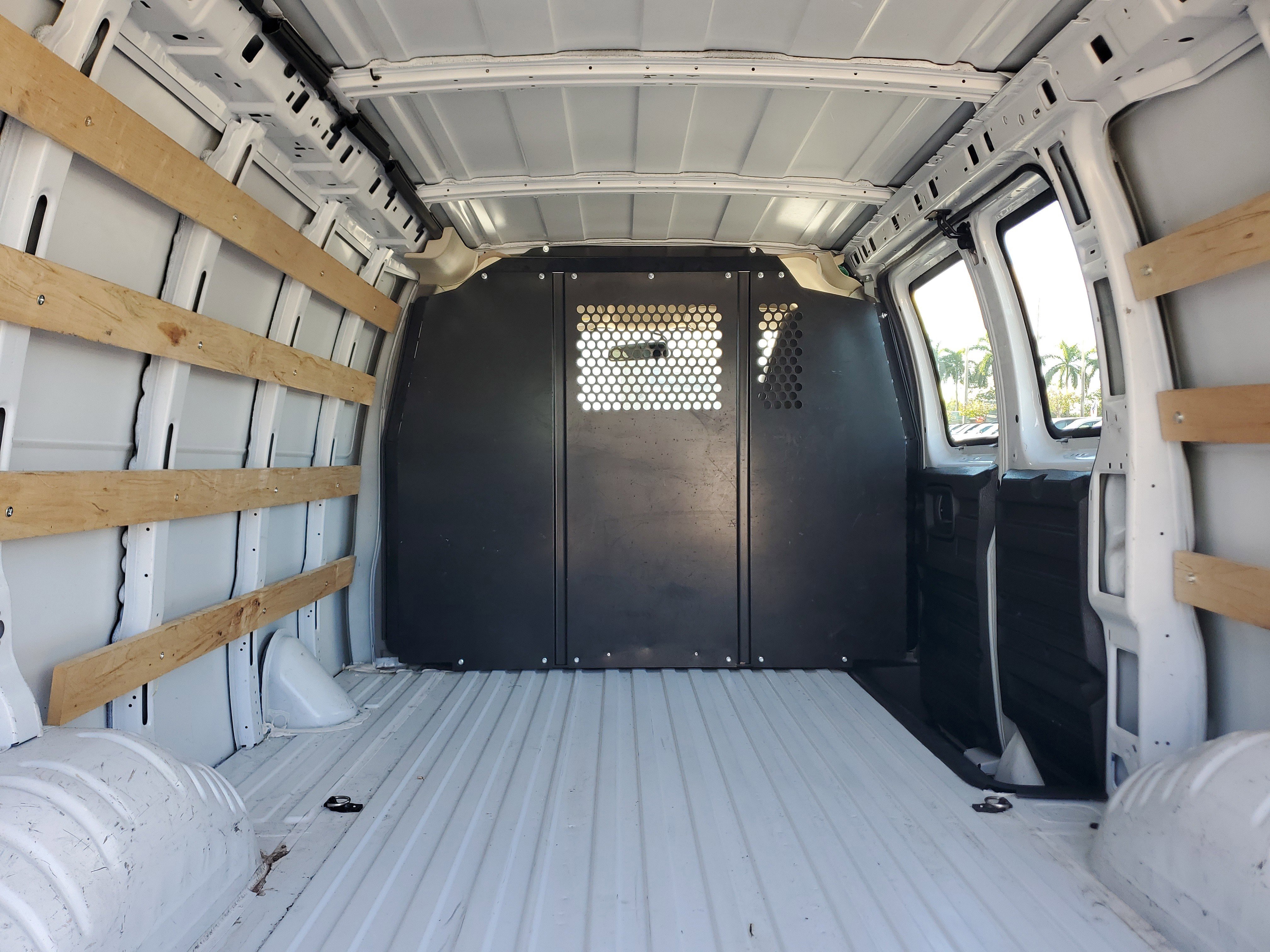 Used 2024 Chevrolet Express 2500 w/ Driver Convenience Package image 14