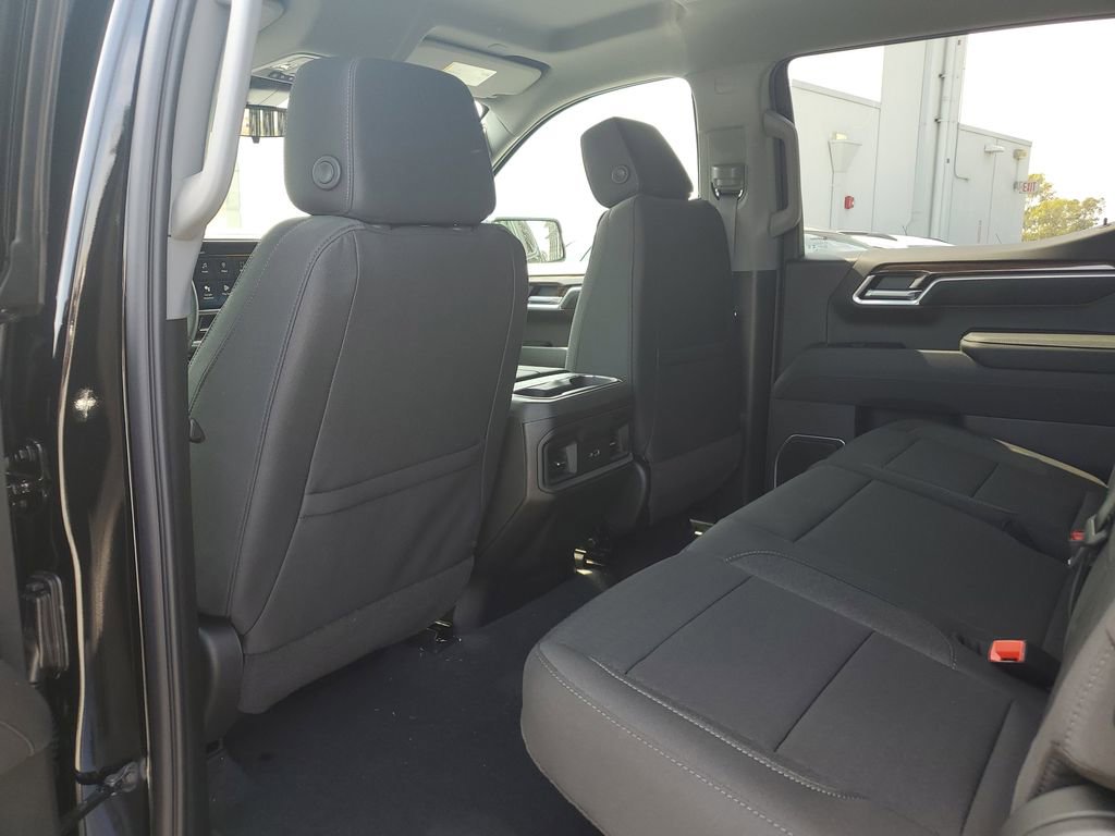 New 2026 Chevrolet Silverado 1500 RST w/ Redline Edition RWD image 15