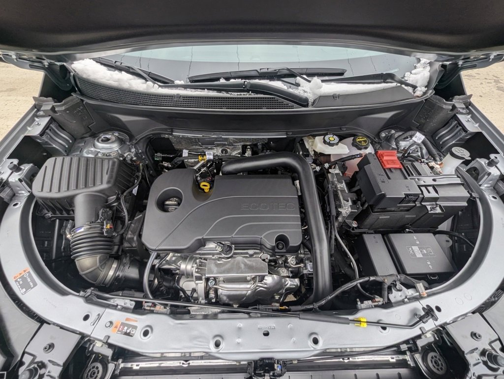 New 2026 Chevrolet Equinox RS w/ LPO, Floor Liner Package image 11