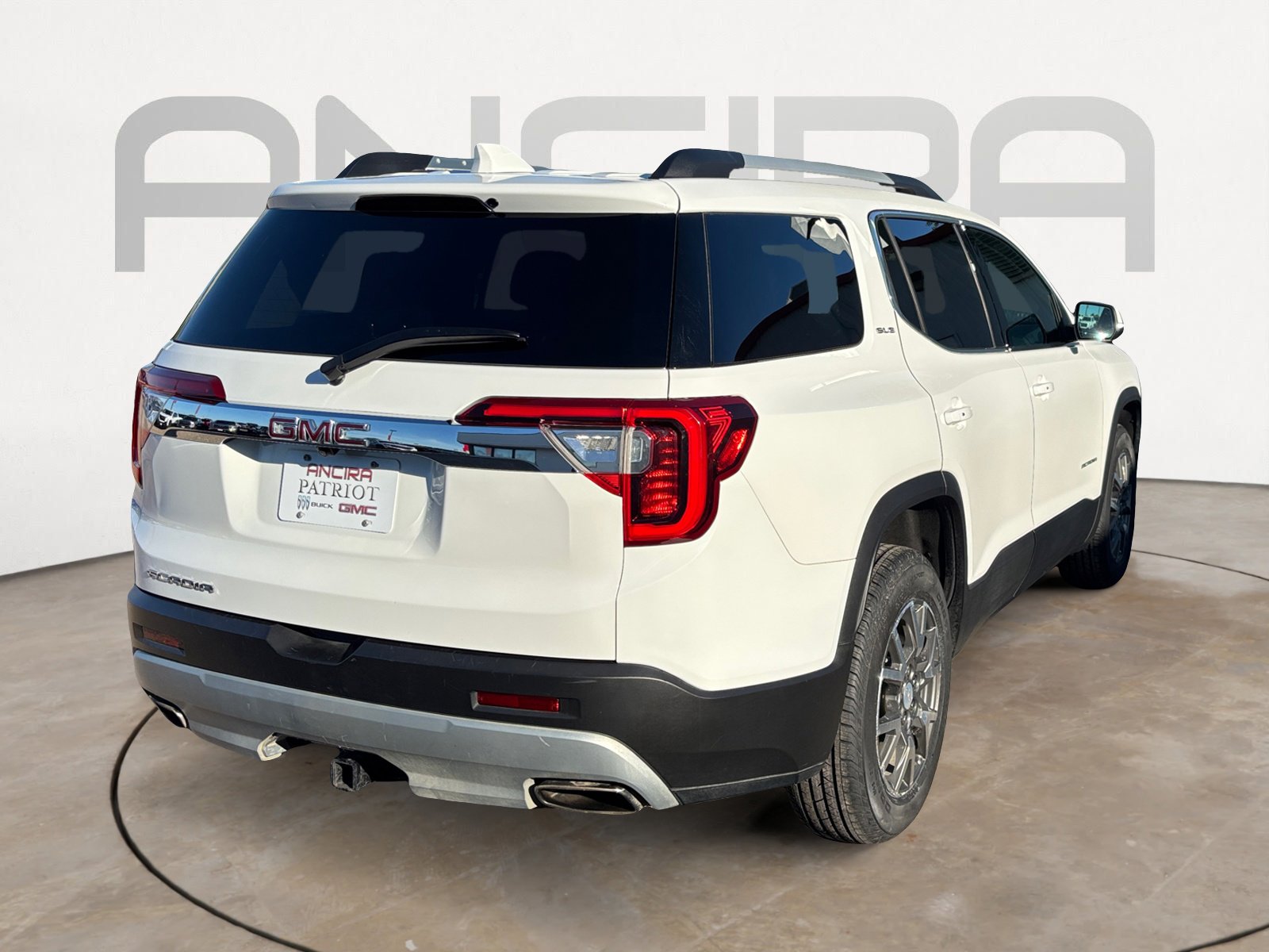 Used 2023 GMC Acadia SLE w/ Driver Convenience Package image 10