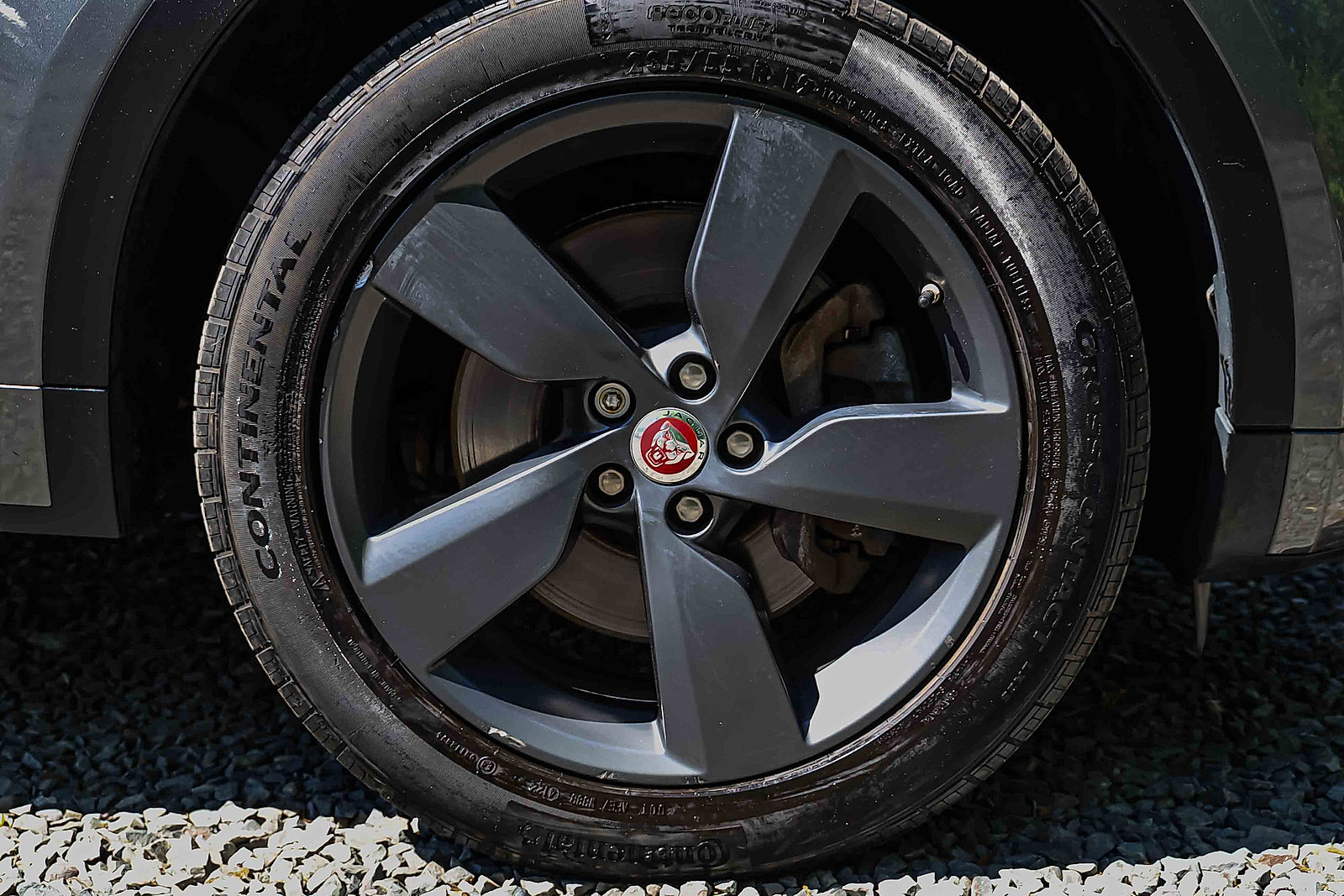 Used 2020 Jaguar E-PACE Checkered Flag AWD/4WD image 25