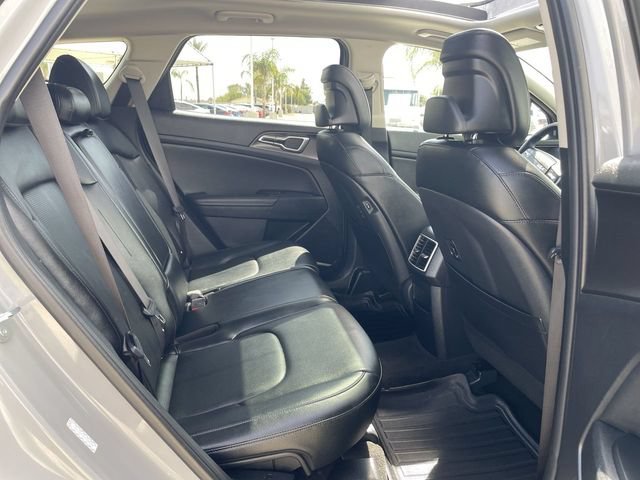 Used 2026 Kia Sportage EX w/ EX Panorama Roof Package FWD image 27