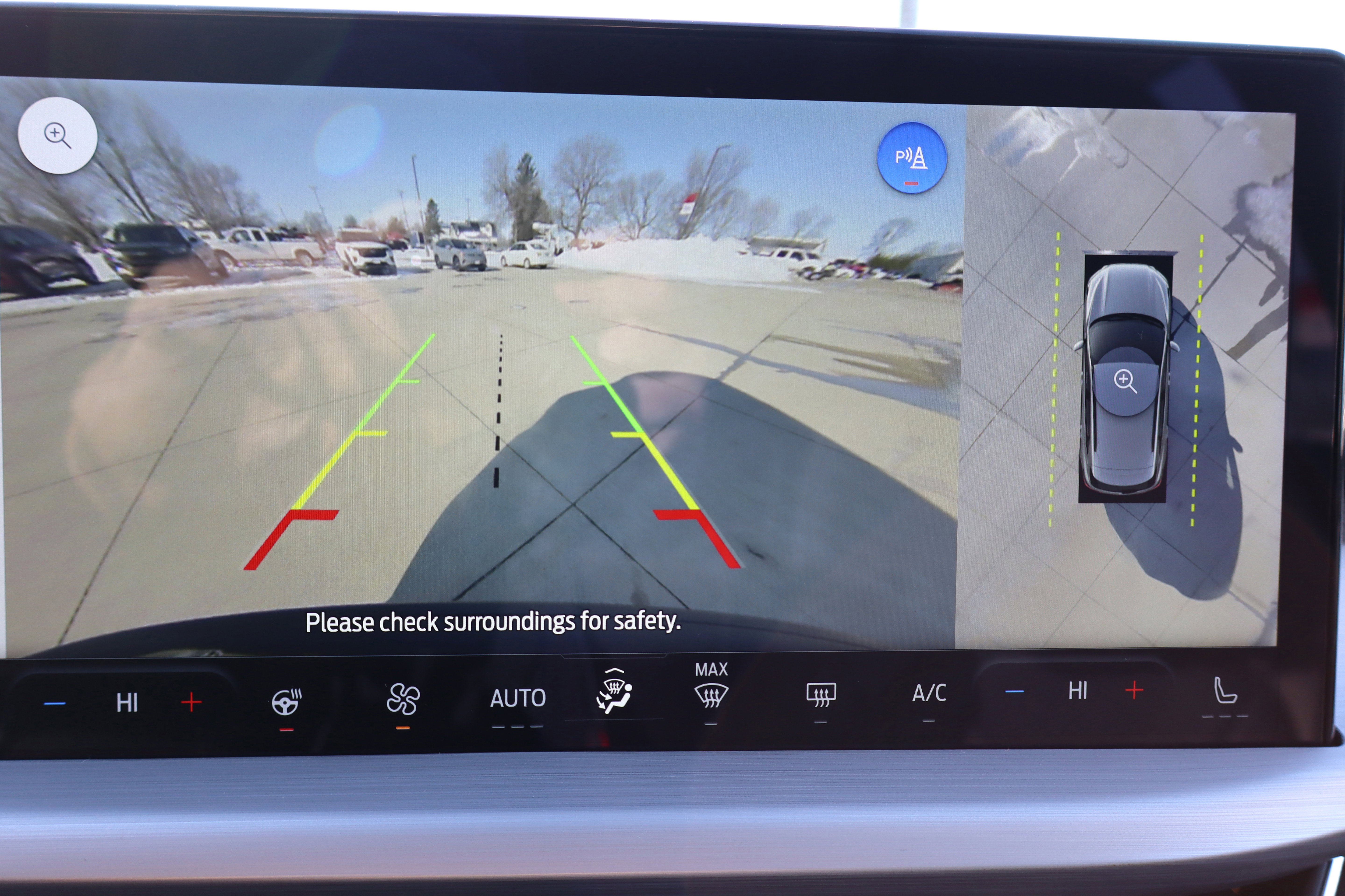 New 2025 Ford Escape SE w/ PHEV Premium Package image 19