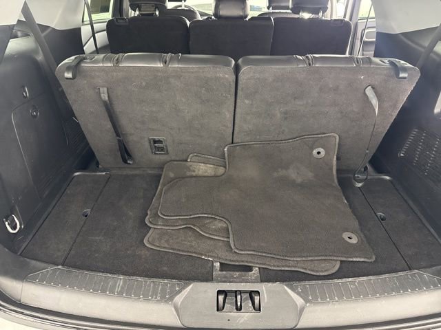 Used 2024 Ford Explorer XLT w/ Equipment Group 202A image 28