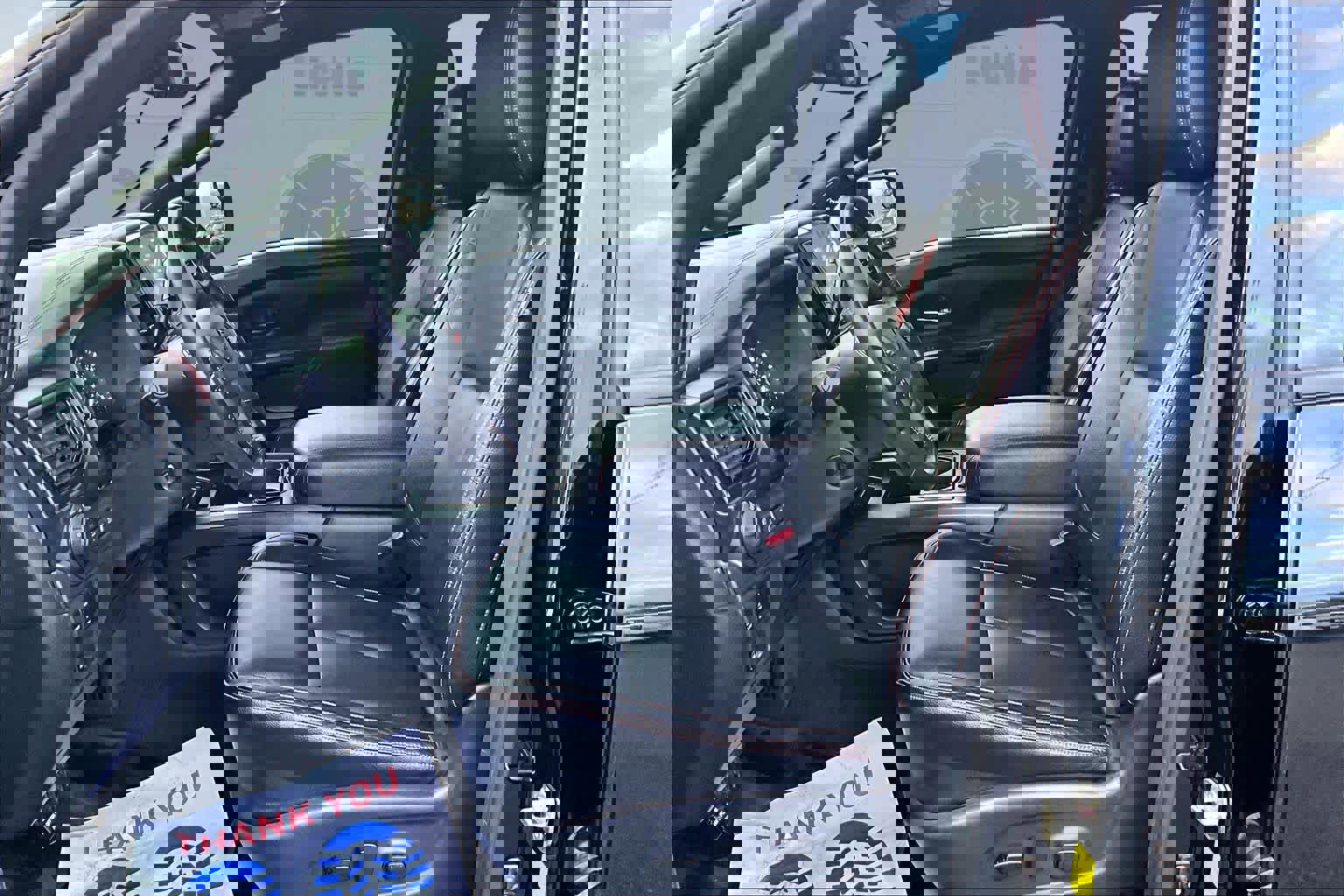 Used 2021 Nissan Titan PRO-4X w/ Pro-4x Convenience Package image 11