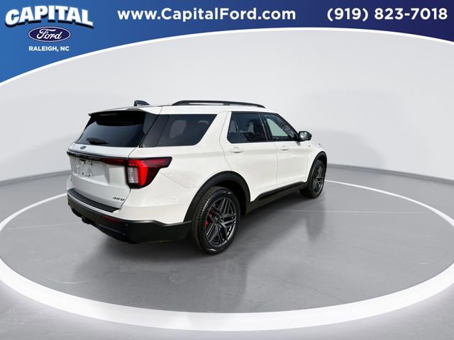 Certified 2025 Ford Explorer ST-Line w/ Premium Package AWD/4WD image 8