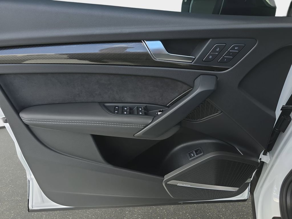 Used 2024 Audi SQ5 Premium Plus w/ S Sport Package image 26