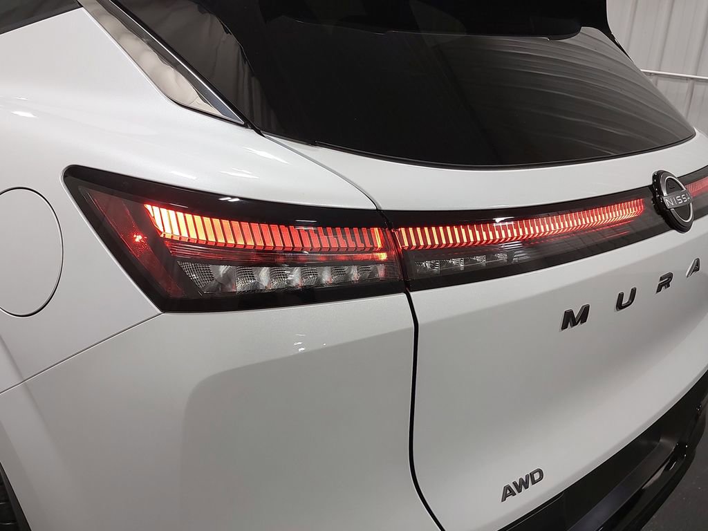 New 2025 Nissan Murano SV image 34
