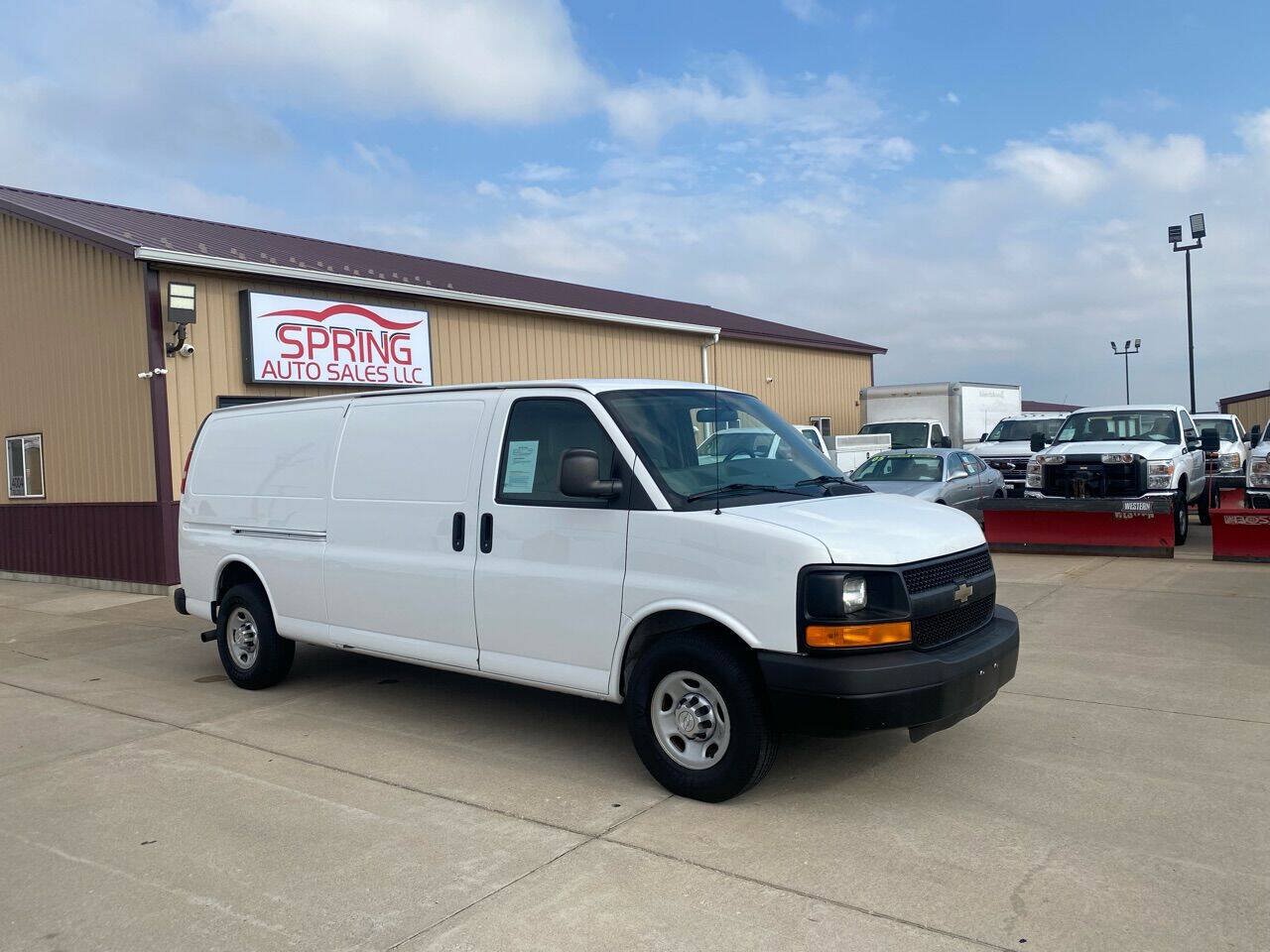 Used 2014 Chevrolet Express 3500 Extended RWD image 17