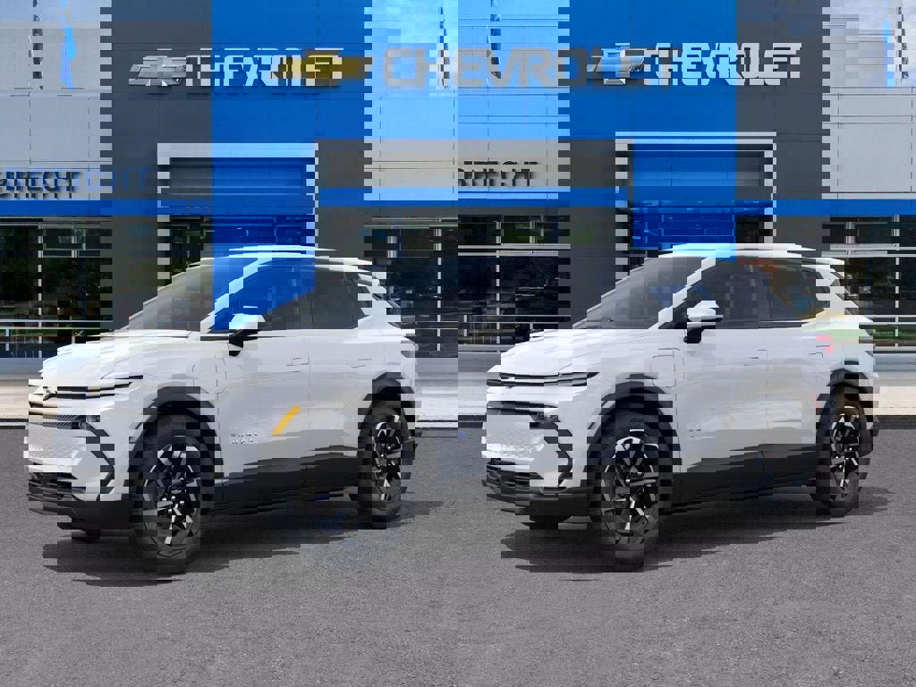 New 2026 Chevrolet Equinox EV LT image 2