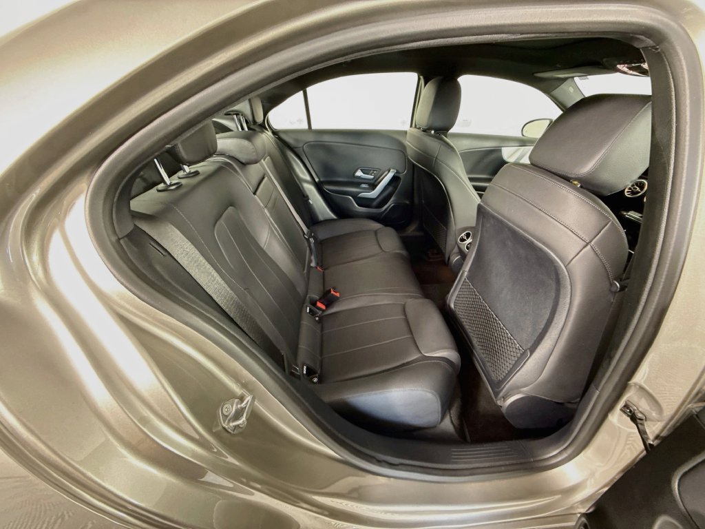 Used 2019 Mercedes-Benz A 220 4MATIC image 28