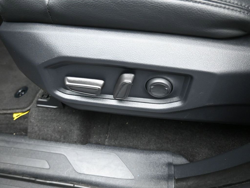 Used 2022 Toyota Tundra SR5 image 8