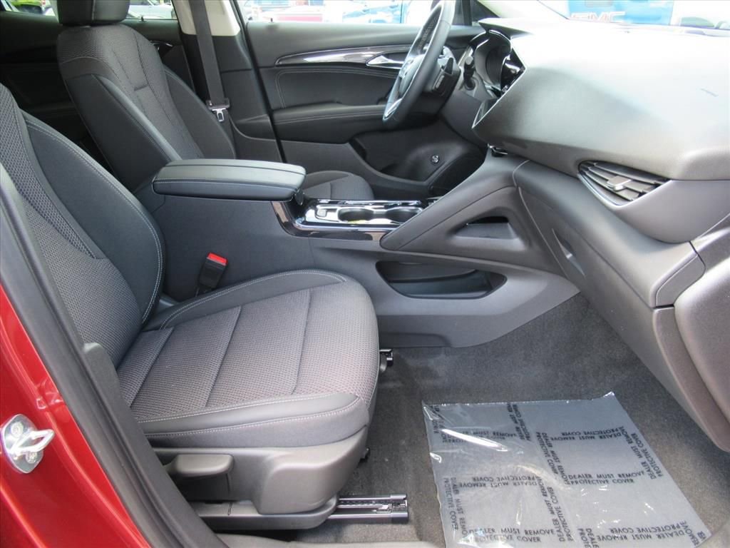 Used 2023 Buick Envision Preferred image 9