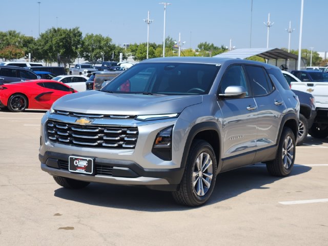Used 2026 Chevrolet Equinox LT FWD image 11