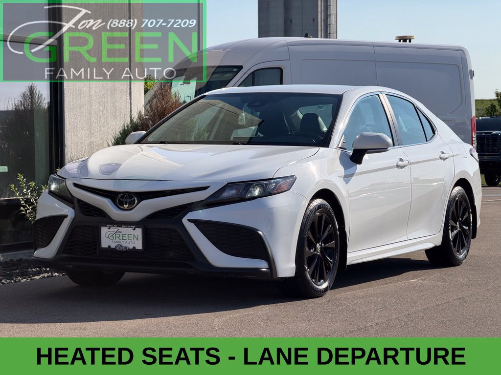 Used 2024 Toyota Camry SE