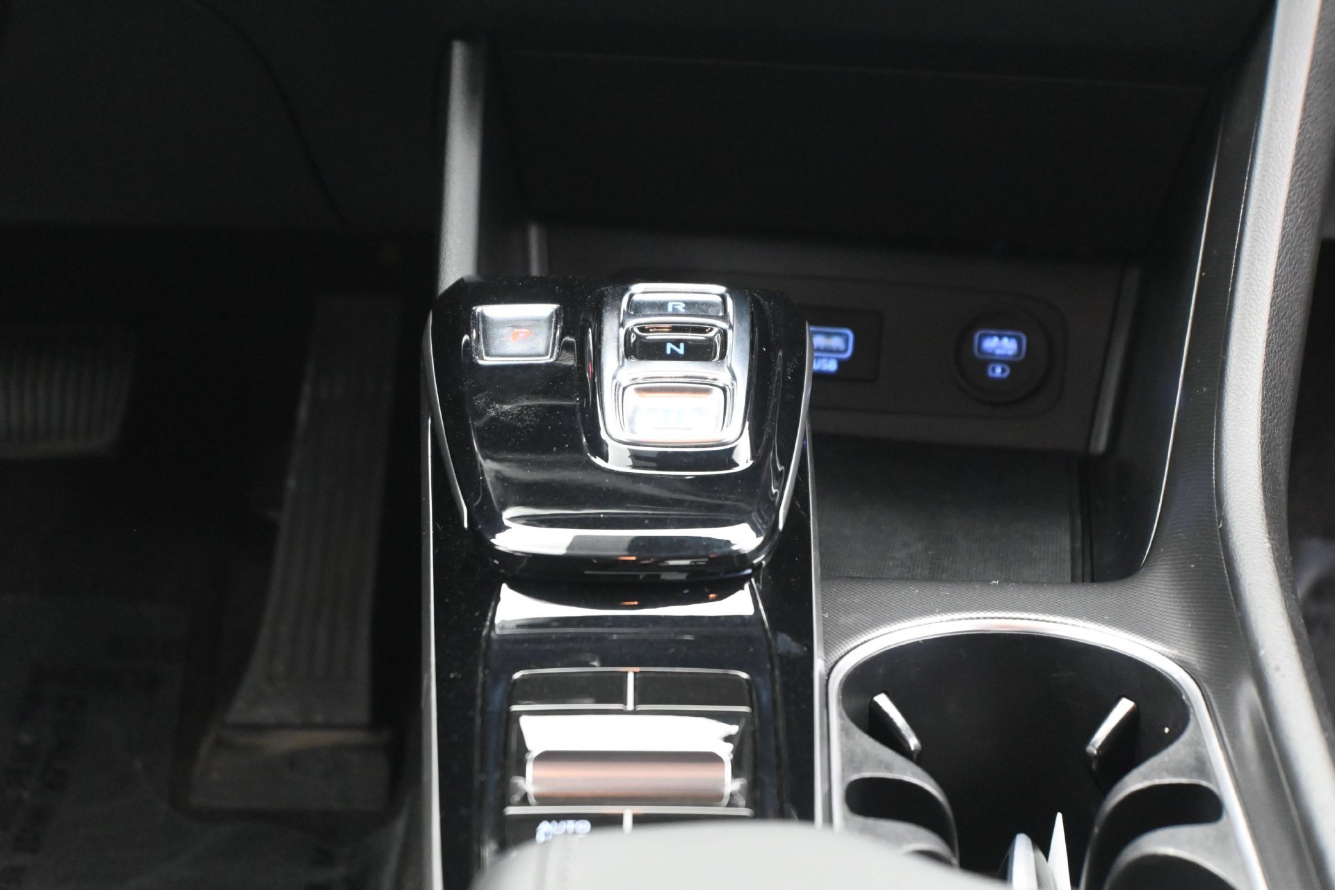Used 2023 Hyundai Sonata SEL w/ Cargo Package FWD image 19