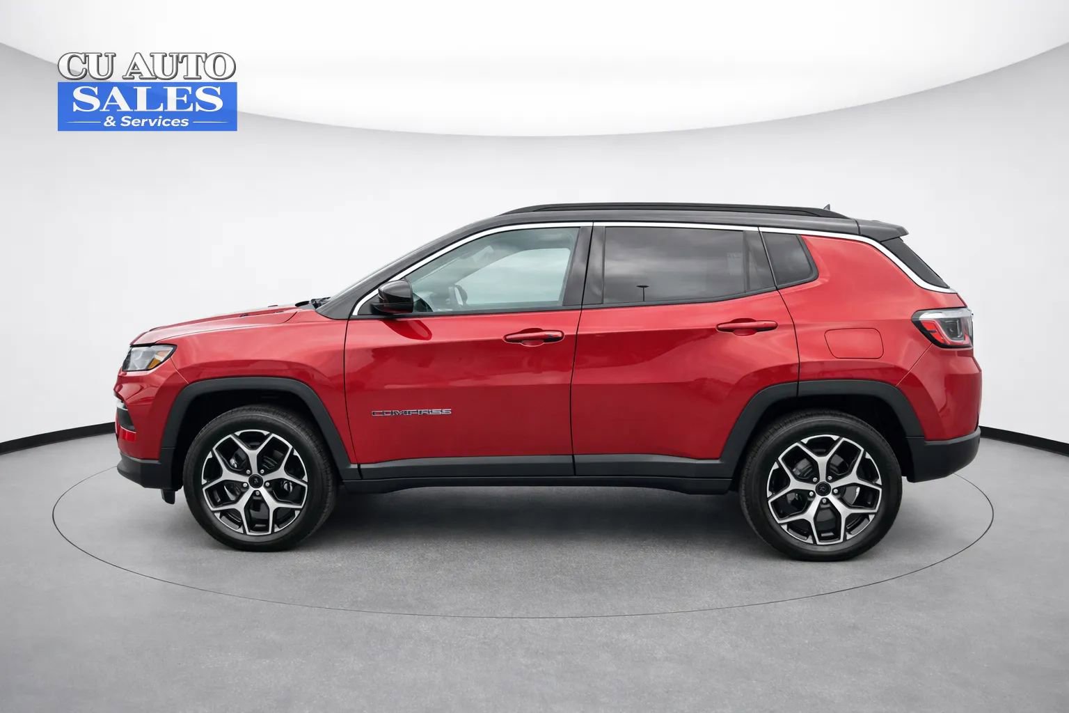 Used 2025 Jeep Compass Limited image 4