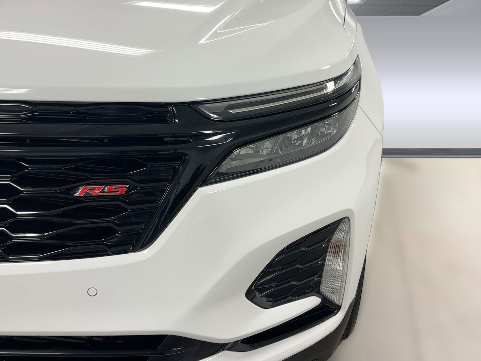 Certified 2024 Chevrolet Equinox RS w/ RS Leather Package image 10