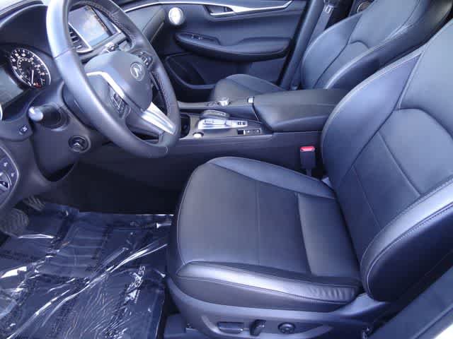 Certified 2025 INFINITI QX55 Essential AWD/4WD image 6