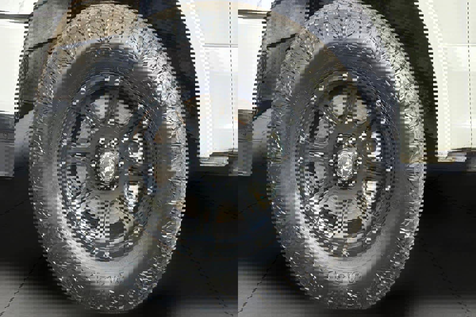 Used 2020 Ford F150 Lariat w/ Equipment Group 502A Luxury image 11