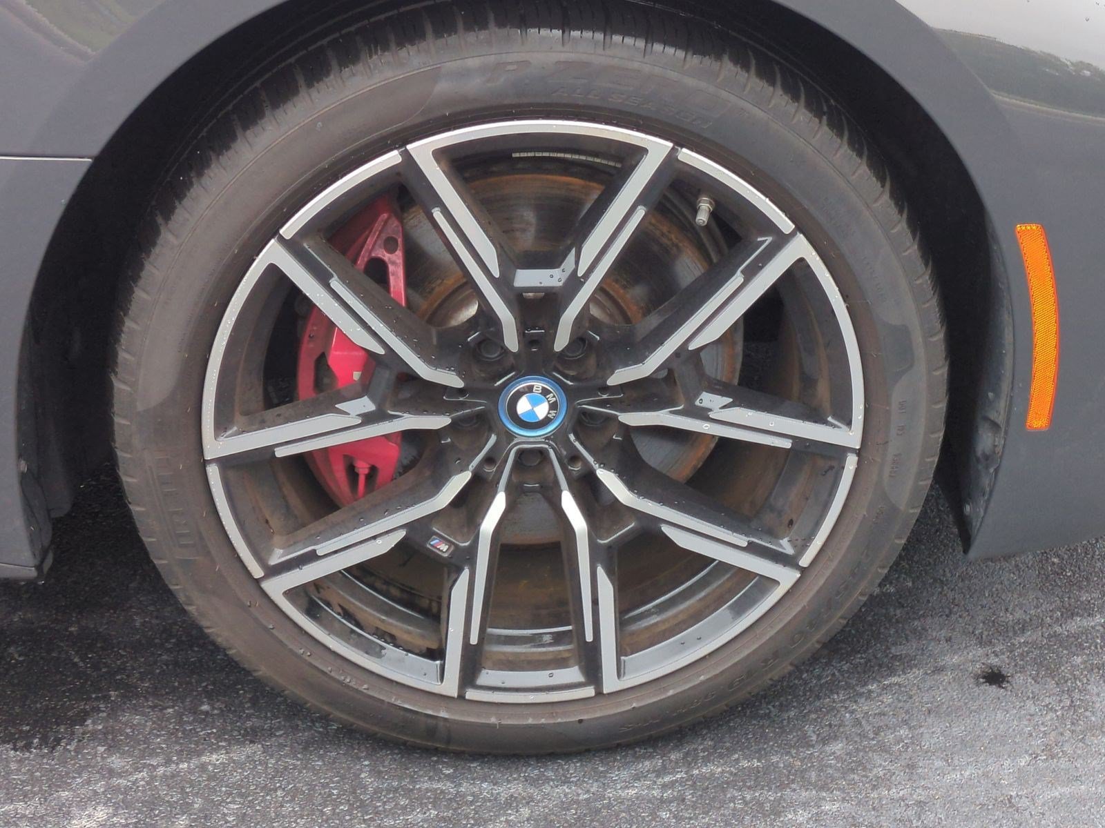 Used 2023 BMW i4 eDrive40 w/ M Sport Package RWD image 13
