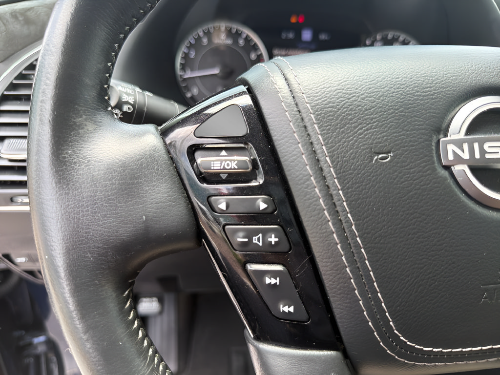 Used 2021 Nissan Armada Platinum RWD image 35