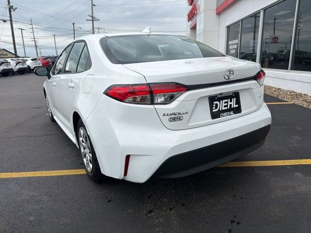 New 2026 Toyota Corolla LE FWD image 4