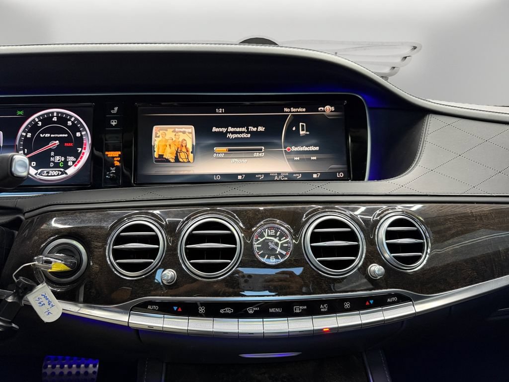 Used 2015 Mercedes-Benz S 63 AMG 4MATIC Sedan image 27