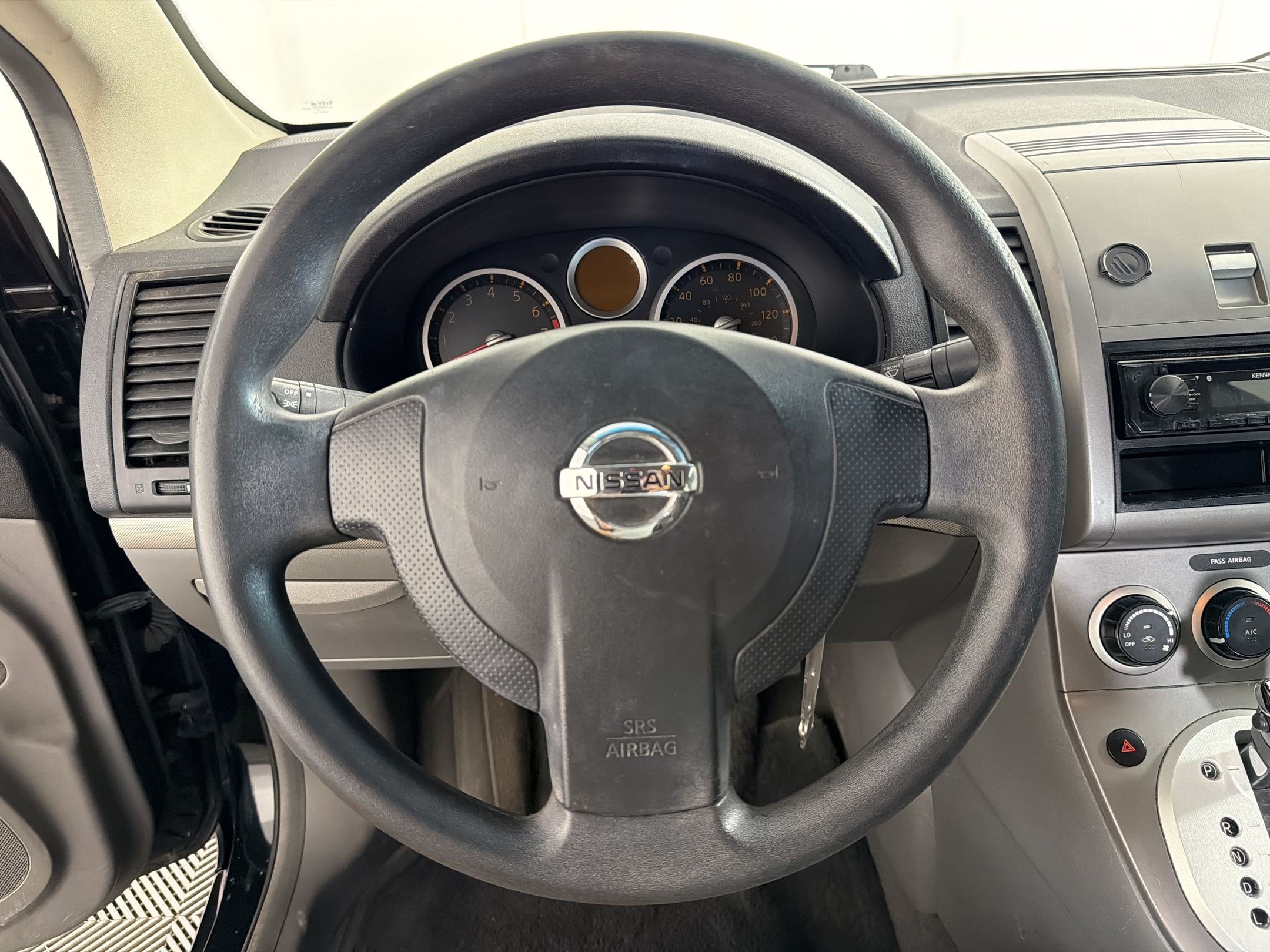 Used 2009 Nissan Sentra 2.0 FE+ FWD image 11