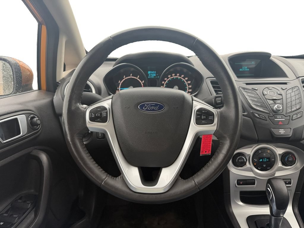 Used 2016 Ford Fiesta SE w/ Cold Weather Package FWD image 11