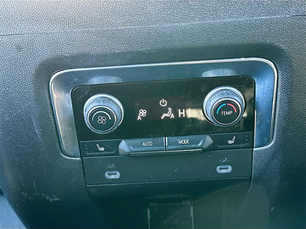 Used 2023 Chevrolet Tahoe Premier image 24